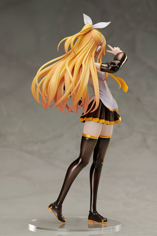 Character Vocal Series 02 Kagamine Rin "Rin-chan Nau!" Adult Rin Ver. [Vocaloid] [1/8 Complete Figure]