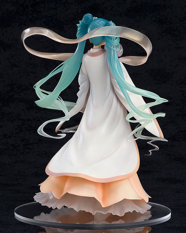 Hatsune Miku Harvest Moon Ver. Character Vocal Series 01 [Vocaloid] [1/8 Complete Figure]